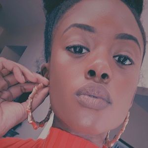 Meet your Posher, Calise